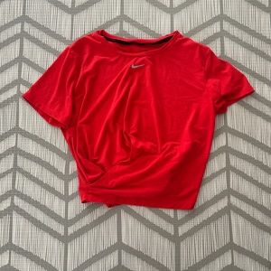 Nike crop workout top!